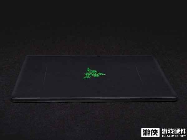 Razer发布了66元"笔记本" 我读书少不要骗我