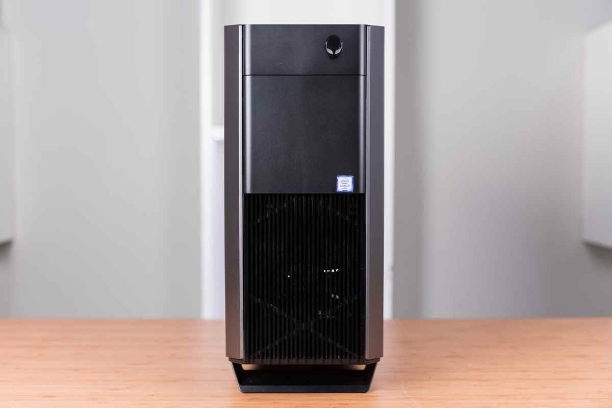 新Alienware Aurora R5开箱图赏！低调但不失信仰