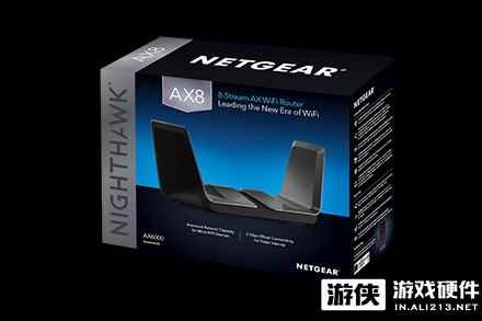 造型独特!美国网件推出Nighthawk AX8 WiFi路由器