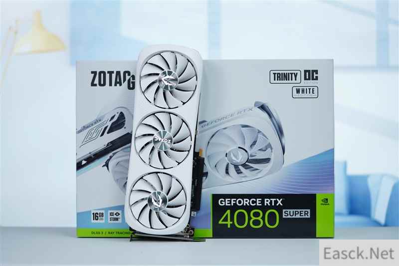 索泰RTX 4080 SUPER TRINITY OC月白显卡评测：科技美学高颜值 4K超百帧无压力